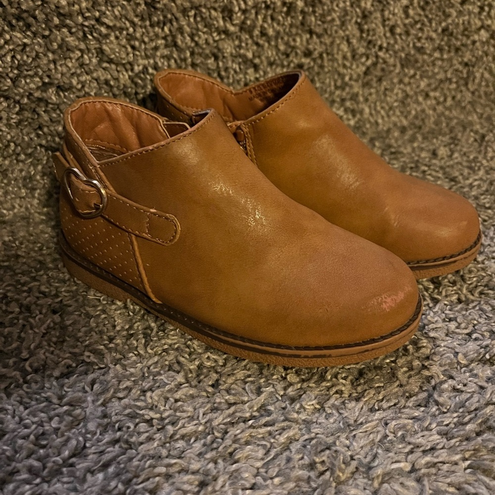 Toddler boots